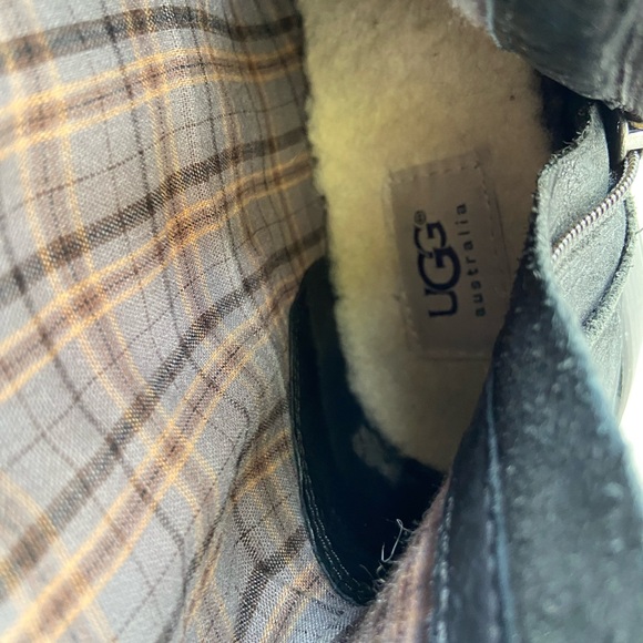 UGG Darcie Riding Boot Size 8 - Picture 9 of 11